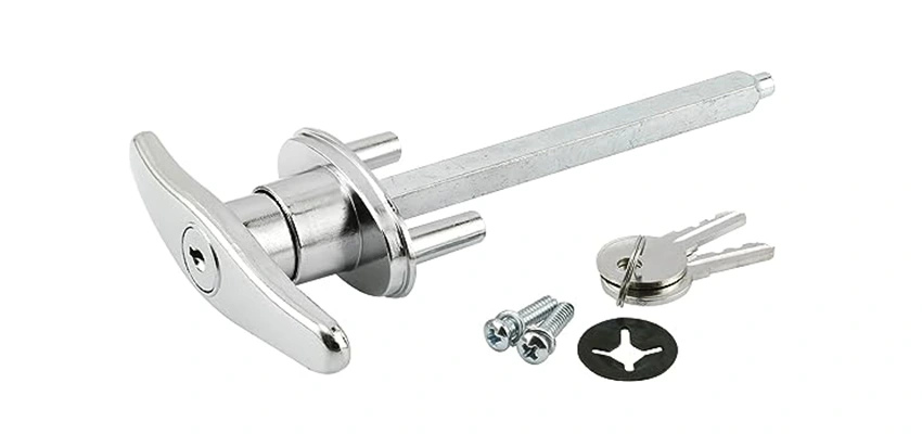 Old Style Garage Door Locks Replacements in Rodeo, California