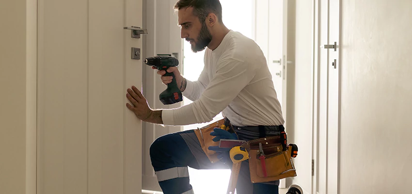 Mailbox Lock Installation Expert in Rodeo, California